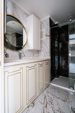 Квартира 1+1 на первой береговой линии с прямым видом на море в Махмутларе - Ракурс 22