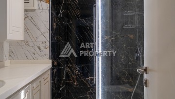 Квартира 1+1 на первой береговой линии с прямым видом на море в Махмутларе - Ракурс 37