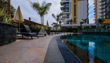 Квартира 1+1 на первой береговой линии с прямым видом на море в Махмутларе - Ракурс 44