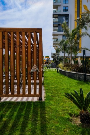 Квартира 1+1 на первой береговой линии с прямым видом на море в Махмутларе - Ракурс 44