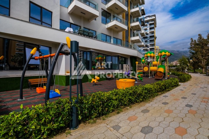 Квартира 1+1 на первой береговой линии с прямым видом на море в Махмутларе - Ракурс 45