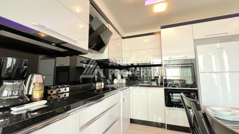 Квартира 2+1 с мебелью в центре района Оба, 300 м от моря - Ракурс 15