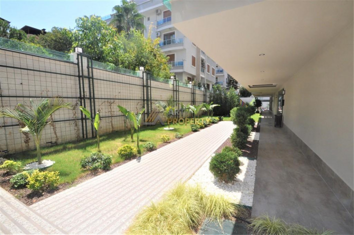 Новая квартира 1+1 в 350 метрах от пляжа Клеопатры в городе Аланья, 65 м2 - Ракурс 4