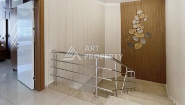 Дуплекс 4+1 с мебелью, 220 кв.м в Джикджилли, Алания - Ракурс 35