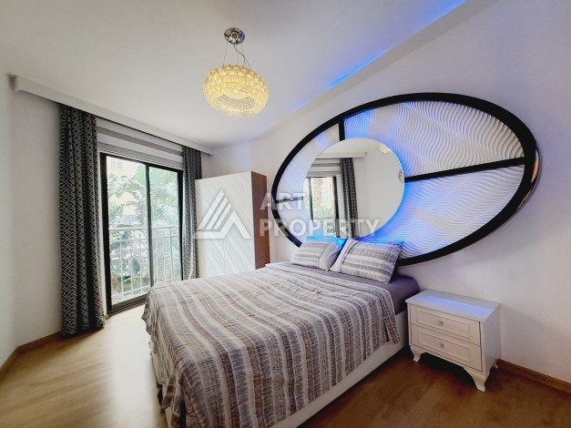 Квартира 1+1 с капитальным ремонтом в районе Клеопатры, 50 м², подходит под ВНЖ - Ракурс 5