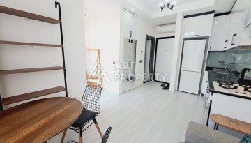 Квартира 1+1 в Алании, 50 м², 700 м до моря, подходит под ВНЖ - Ракурс 4