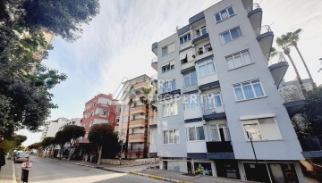 Недорогая квартира 2+1 в центре Алании, 100 м до моря, подходит под ВНЖ - Ракурс 20