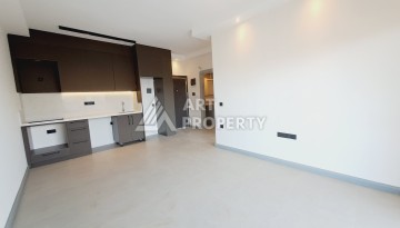 Квартира 1+1 в центре Алании, 250 м до пляжа Кейкубат, подходит под ВНЖ - Ракурс 24