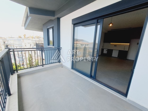 Квартира 1+1 в центре Алании, 250 м до пляжа Кейкубат, подходит под ВНЖ - Ракурс 26