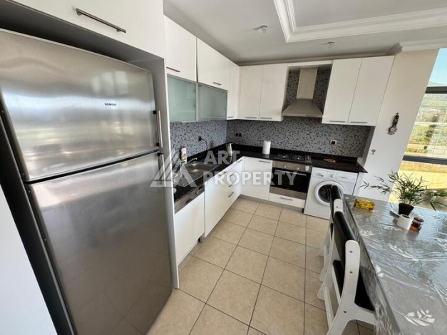 Квартира 1+1 с панорамными окнами в районе Оба, 75 м², подходит под ВНЖ - Ракурс 3