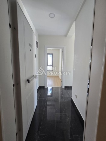 Квартира 1+1 с панорамным видом на горы в Махмутларе, 54 м², 600 м до моря - Ракурс 1