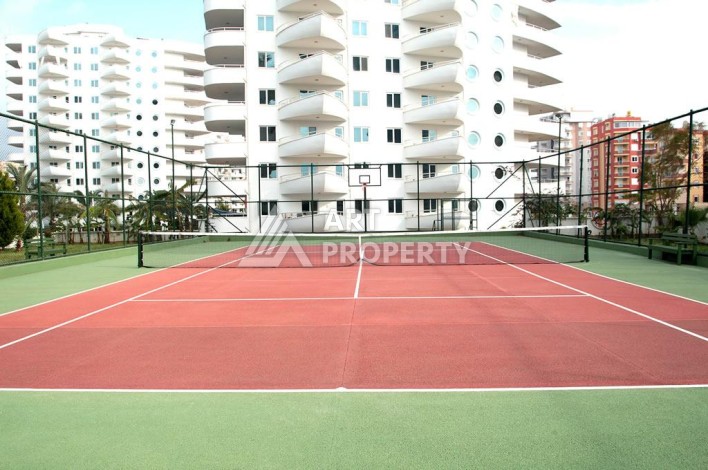 Квартира 2+1 с видом на море в популярном комплексе в Махмутларе, 110 м² - Ракурс 4