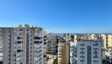 Квартира 2+1 с видом на море в популярном комплексе в Махмутларе, 110 м² - Ракурс 24