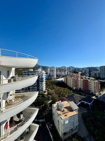 Квартира 2+1 с видом на море в популярном комплексе в Махмутларе, 110 м² - Ракурс 25