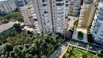 Квартира 2+1 с видом на море в популярном комплексе в Махмутларе, 110 м² - Ракурс 31