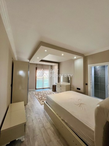 Квартира 4+1 на первой береговой линии в Кестеле, 225 м², подходит под гражданство - Ракурс 9