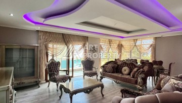 Квартира 4+1 на первой береговой линии в Кестеле, 225 м², подходит под гражданство - Ракурс 23