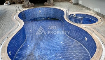 Квартира 4+1 на первой береговой линии в Кестеле, 225 м², подходит под гражданство - Ракурс 28