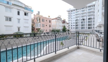 Апартаменты 2+1 в элитном комплексе в районе Клеопатры, 850 м до моря - Ракурс 1