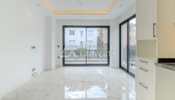 Апартаменты 2+1 в элитном комплексе в районе Клеопатры, 850 м до моря - Ракурс 4