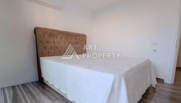 Элитный пентхаус 3+1 с панорамным видом на море и город в районе пляжа Клеопатры - Ракурс 5