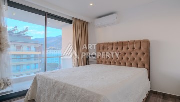 Элитный пентхаус 3+1 с панорамным видом на море и город в районе пляжа Клеопатры - Ракурс 8