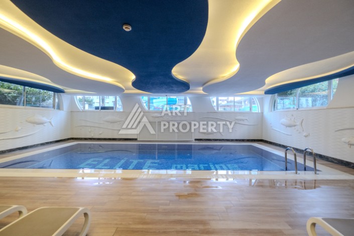 Элитный пентхаус 3+1 с панорамным видом на море и город в районе пляжа Клеопатры - Ракурс 16