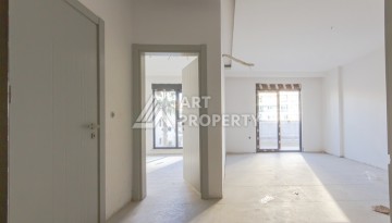 Квартира 1+1 в новом доме 2025 года в Махмутларе, 600 м до моря - Ракурс 2