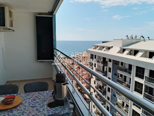 Срочная продажа. Пентхаус 3+1 с видом на море и горы в Махмутларе, 100 м до пляжа - Ракурс 0