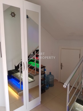 Срочная продажа. Пентхаус 3+1 с видом на море и горы в Махмутларе, 100 м до пляжа - Ракурс 3