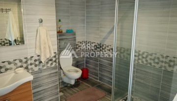 Срочная продажа. Пентхаус 3+1 с видом на море и горы в Махмутларе, 100 м до пляжа - Ракурс 9