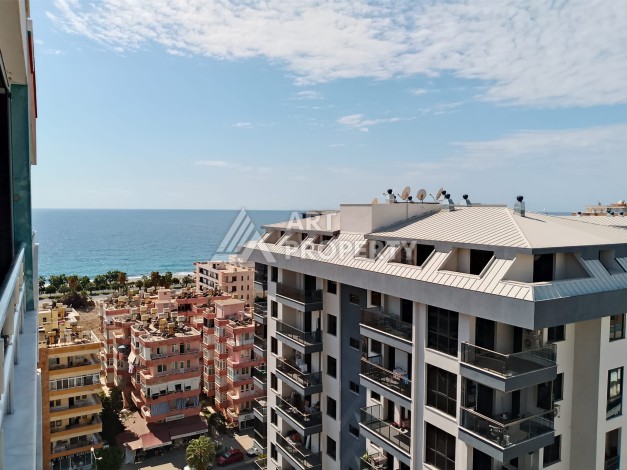 Срочная продажа. Пентхаус 3+1 с видом на море и горы в Махмутларе, 100 м до пляжа - Ракурс 13