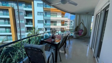 Меблированная квартира 2+1 с видом на море в Кестеле, 100 кв.м. - Ракурс 2