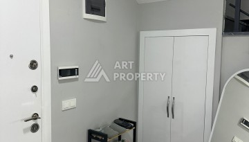 Эксклюзивный пентхаус 3+1 с потолками 3,5  м и панорамным видом на море и горы в Махмутларе - Ракурс 13