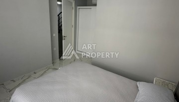 Эксклюзивный пентхаус 3+1 с потолками 3,5  м и панорамным видом на море и горы в Махмутларе - Ракурс 23