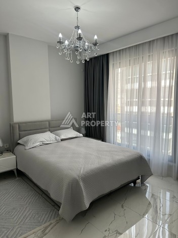 Эксклюзивный пентхаус 3+1 с потолками 3,5  м и панорамным видом на море и горы в Махмутларе - Ракурс 23