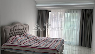 Эксклюзивный пентхаус 3+1 с потолками 3,5  м и панорамным видом на море и горы в Махмутларе - Ракурс 27