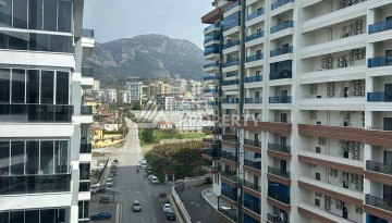 Эксклюзивный пентхаус 3+1 с потолками 3,5  м и панорамным видом на море и горы в Махмутларе - Ракурс 40