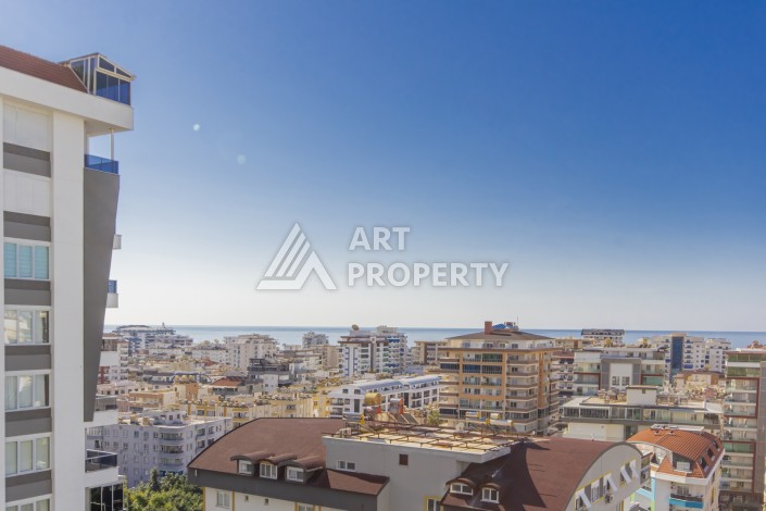 Просторная квартира 1+1 с видом на море и горы в Махмутларе, 75 м² - Ракурс 2
