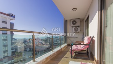 Просторная квартира 1+1 с видом на море и горы в Махмутларе, 75 м² - Ракурс 9