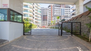 Просторная квартира 1+1 с видом на море и горы в Махмутларе, 75 м² - Ракурс 24