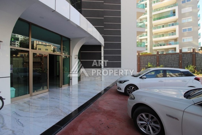 Просторная квартира 1+1 с видом на море и горы в Махмутларе, 75 м² - Ракурс 24