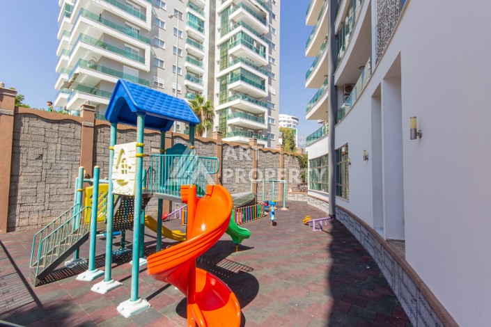 Просторная квартира 1+1 с видом на море и горы в Махмутларе, 75 м² - Ракурс 44