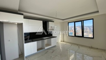 Большая квартира 1+1 с видом на море, 80 кв.м. Махмутлар, Алания - Ракурс 14