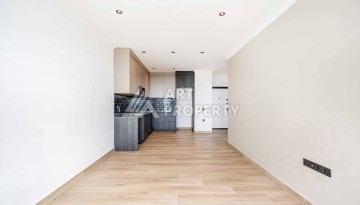 Квартира 1+1 с панорамным видом на море и горы, 53 кв.м. Кестель, Алания - Ракурс 21