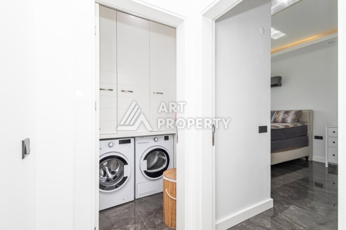 Просторная квартира 3+1 с видом на горы и море в престижном районе Кестель, Алания. - Ракурс 3