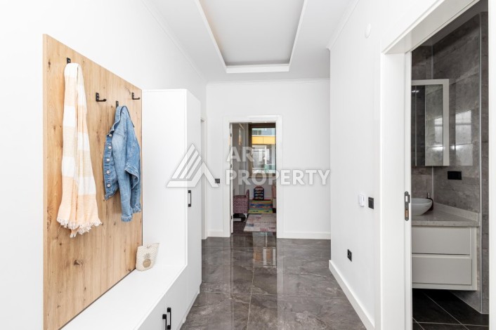 Просторная квартира 3+1 с видом на горы и море в престижном районе Кестель, Алания. - Ракурс 7