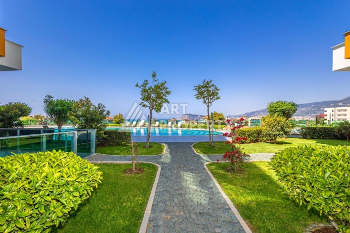 Просторная квартира 3+1 с видом на горы и море в престижном районе Кестель, Алания. - Ракурс 40