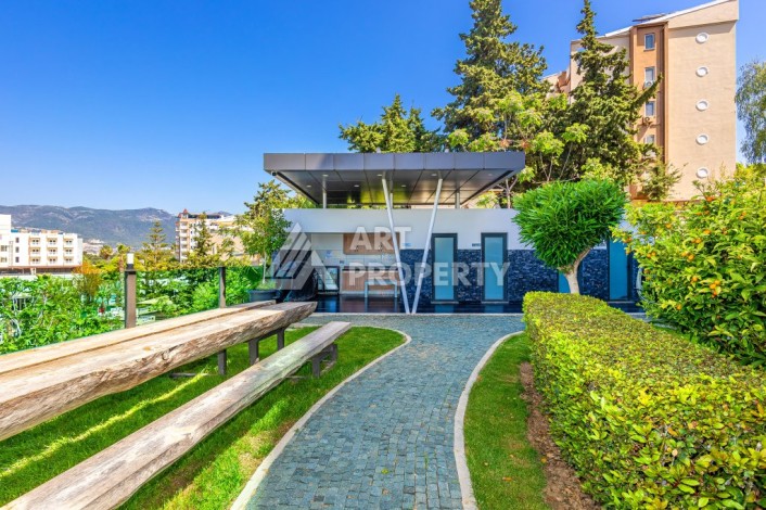 Просторная квартира 3+1 с видом на горы и море в престижном районе Кестель, Алания. - Ракурс 45