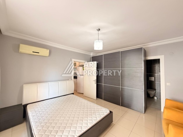 Меблированная квартира 2+1 в спокойном и востребованном районе Кестель, всего в 100 метрах от моря. - Ракурс 4